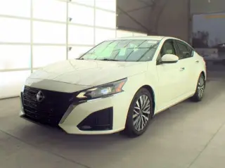 Nissan Altima 2023 2.5 SV 4dr Sedán