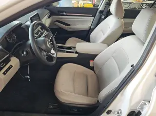Nissan Altima 2023 2.5 SV 4dr Sedán