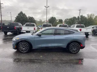 Ford Mustang Mach-E 2024 AWD Premium 4dr SUV