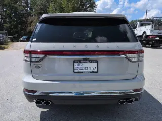 Lincoln Aviator 2023 tracción total (AWD) Reserve SUV de 4 puertas