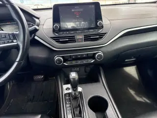 Nissan Altima 2020 2.5 SR 4dr Sedán