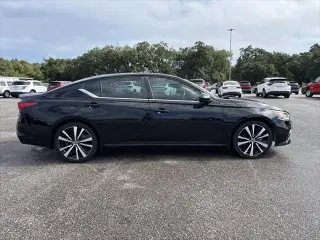 Nissan Altima 2020 2.5 SR 4dr Sedán