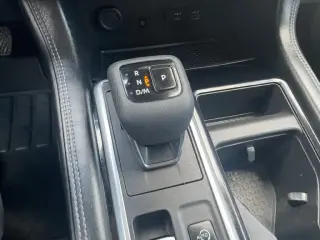 Nissan Pathfinder 2023 Platino 4p SUV