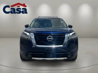 Nissan Pathfinder 2023 Platino 4p SUV