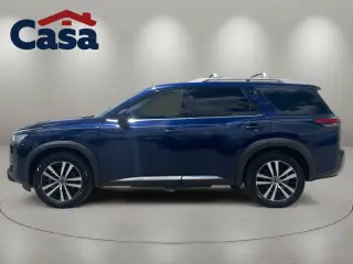 Nissan Pathfinder 2023 Platino 4p SUV
