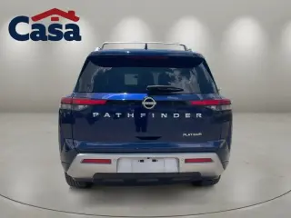 Nissan Pathfinder 2023 Platino 4p SUV