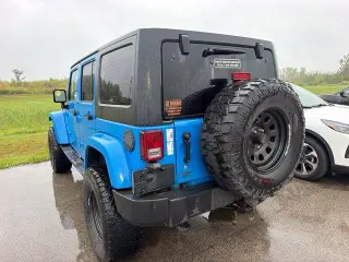 Jeep Wrangler Unlimited 2011 4x4 Sahara 4dr SUV