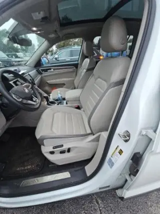 Volkswagen Atlas 2021 AWD SEL Premium 4Motion 4dr SUV (lanzamiento a mitad de año)