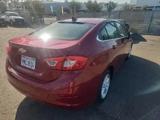 Chevrolet Cruze 2018 LT Auto 4dr Sedán