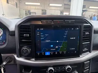 Ford F-150 2024 4x4 XLT 4p SuperCab 5.5 ft. CB