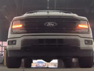 Ford F-150 2024 4x4 XLT 4p SuperCrew 6.5 ft. CB