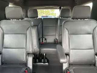 GMC Yukon 2023 4x2 SLT 4 puertas SUV