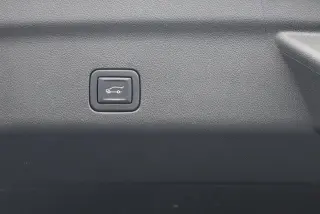 GMC Yukon 2022 4x4 Denali 4p SUV