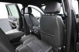 GMC Yukon 2023 4x2 Denali 4p SUV