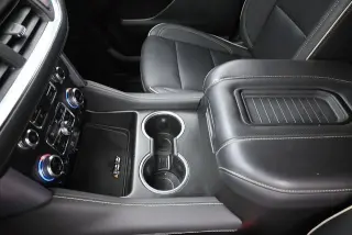 GMC Yukon 2022 4x2 SLT 4p SUV