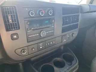 Chevrolet Express 2020 2500 3dr Camioneta de Carga