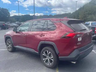 Toyota RAV4 2022 LE 4dr SUV