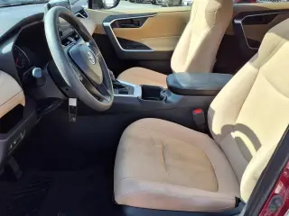 Toyota RAV4 2022 4x4 LE 4p SUV