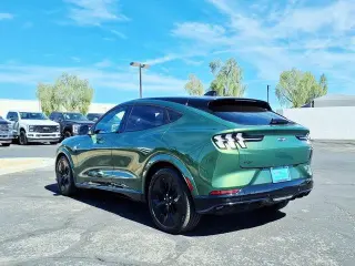 Ford Mustang Mach-E 2025 AWD GT 4dr SUV