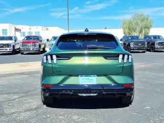 Ford Mustang Mach-E 2025 AWD GT 4dr SUV