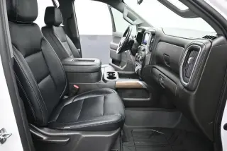 Chevrolet Silverado 1500 2021 4x2 RST 4 puertas Crew Cab 1,72 m