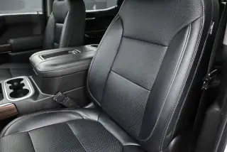 Chevrolet Silverado 1500 2021 4x2 RST 4 puertas Crew Cab 1,72 m