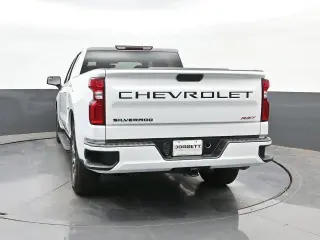 Chevrolet Silverado 1500 2021 4x2 RST 4 puertas Crew Cab 1,72 m