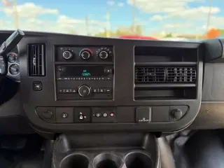 Chevrolet Express 2018 2500 3dr Carro Furgoneta de Carga