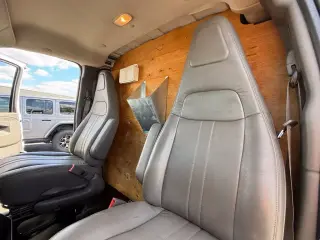 Chevrolet Express 2018 2500 3dr Carro Furgoneta de Carga