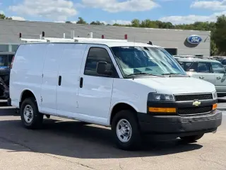 Chevrolet Express 2018 2500 3dr Carro Furgoneta de Carga