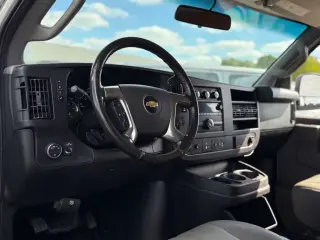 Chevrolet Express 2018 2500 3dr Carro Furgoneta de Carga
