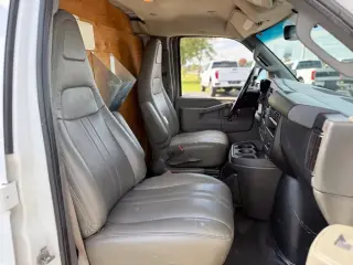 Chevrolet Express 2018 2500 3dr Carro Furgoneta de Carga