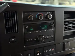 Chevrolet Express 2018 2500 3dr Carro Furgoneta de Carga