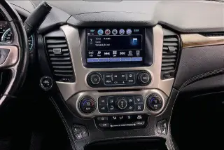 GMC Yukon 2019 4x4 Denali 4p SUV