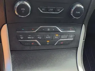 Ford Edge 2020 AWD SEL 4dr Crossover
