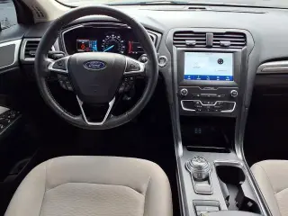 Ford Fusion 2020 SE Sedán de 4 puertas