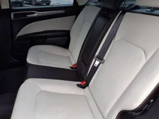 Ford Fusion 2020 SE Sedán de 4 puertas