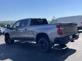 Chevrolet Silverado 1500 2021 4x4 Custom Trail Boss 4dr Crew Cab 5.8 ft. CB