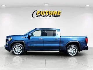 GMC Sierra 1500 2019 4x4 Denali 4p Puerta Tripla Cabina de Tripulacion 5.8 ft. CC