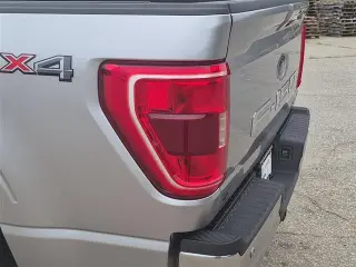 Ford F-150 2021 4x4 XLT 4 puertas SuperCrew cuna de 6,5 pies
