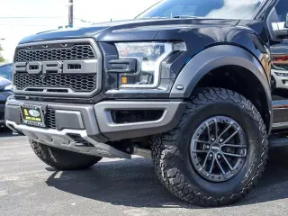 Ford F-150 2019 4x4 Raptor 4dr SuperCrew 5.5 ft. SB