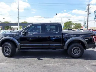 Ford F-150 2019 4x4 Raptor 4dr SuperCrew 5.5 ft. SB