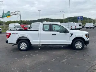 Ford F-150 2023 4x4 XL Supercab de 4 puertas 6.5 ft. SB