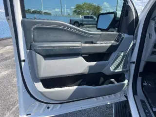 Ford F-150 2021 4x4 Limited 4p SuperCrew 5.5 ft. CB