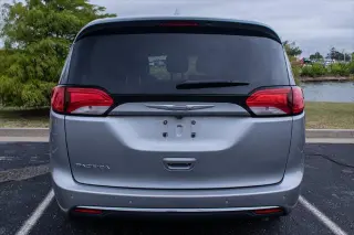 Chrysler Pacifica 2017 Touring-L Plus 4dr Mini-Van