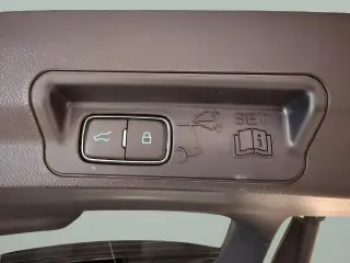 Ford Explorer 2023 AWD XLT 4dr SUV