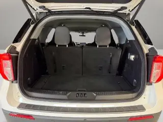 Ford Explorer 2023 AWD XLT 4dr SUV