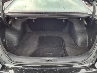 Nissan Altima 2025 2.5 SV Sedán 4p.