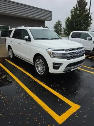 Ford Expedition 2023 4x4 Platinum 4p SUV
