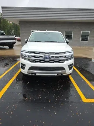 Ford Expedition 2023 4x4 Platinum 4p SUV